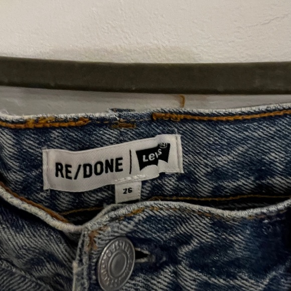 Re/Done Levi’s jeans high rise straight cut with rips size 26 - Picture 3 of 3